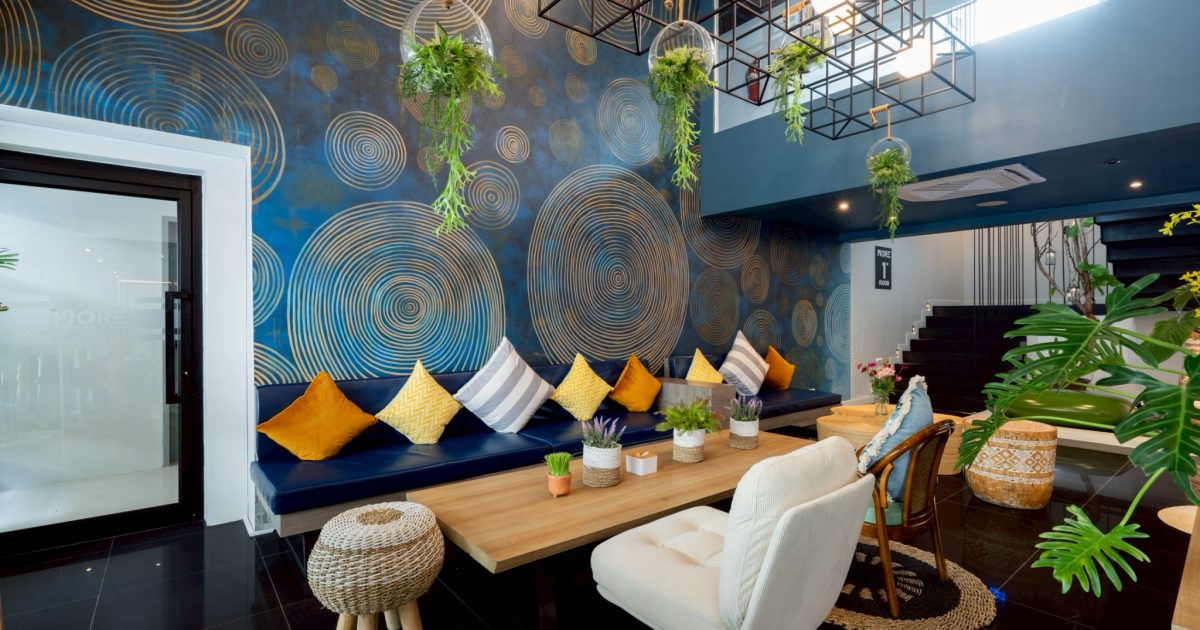 More Patong Homy Café